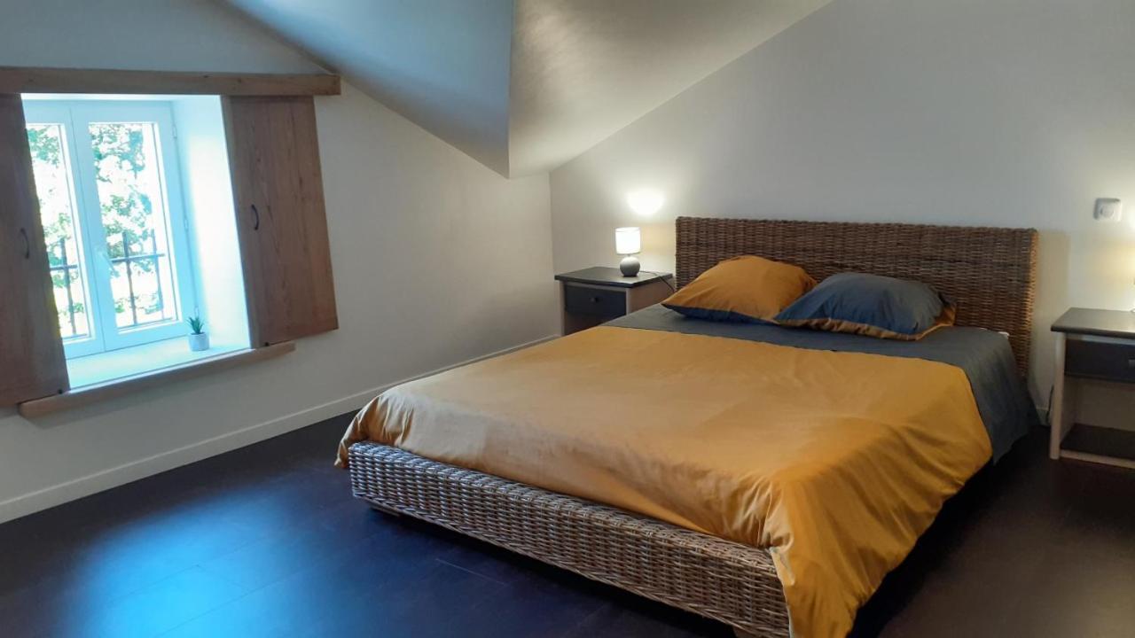 Bed and Breakfast Grande Chambre D'Hote Les Chats-Pitres La Rochette  Екстер'єр фото